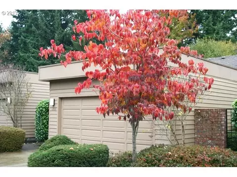1263 Spyglass Dr, Eugene, OR 97401 photo 1