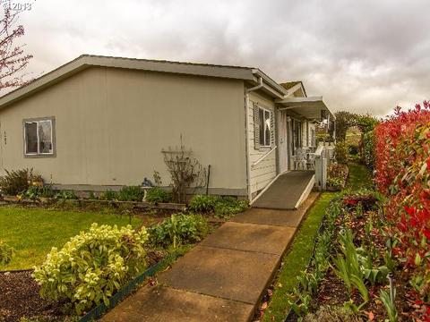 2421 Maia Loop, Springfield, OR 97477 photo 1