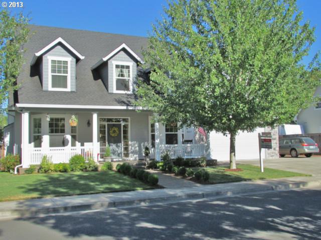 6877 Simeon Dr, Springfield, OR 97478 photo 1