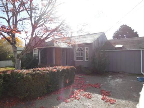 5159 B St, Springfield, OR 97478 photo 1