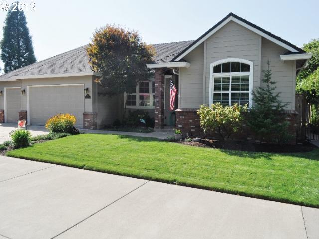 729 Blackstone St, Springfield, OR 97477 photo 1