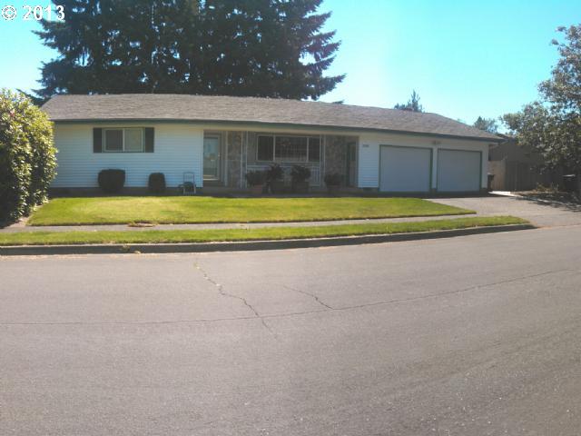 2195 Harvard Dr, Eugene, OR 97405 photo 1