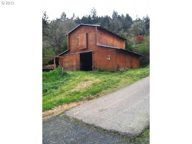 425 N Main St, Drain, OR 97435 photo 1