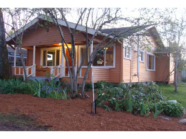 828 Glory Dr, Eugene, OR 97404 photo 1