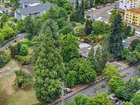 292 S Garden Way, Eugene, OR 97401 photo 15