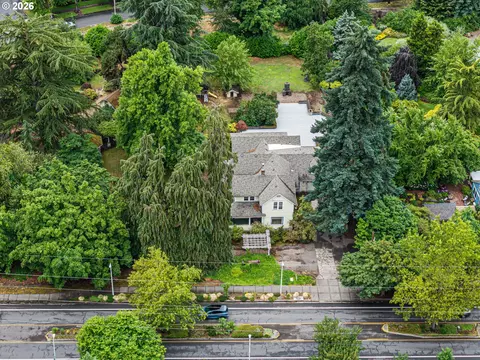292 S Garden Way, Eugene, OR 97401 photo 17