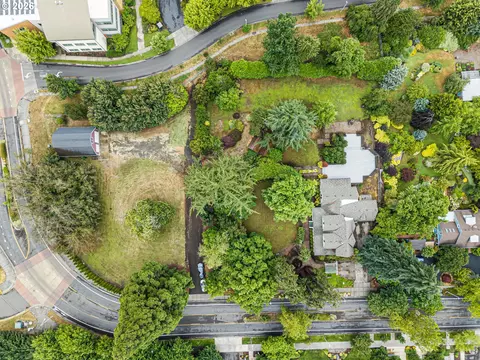 292 S Garden Way, Eugene, OR 97401 photo 18