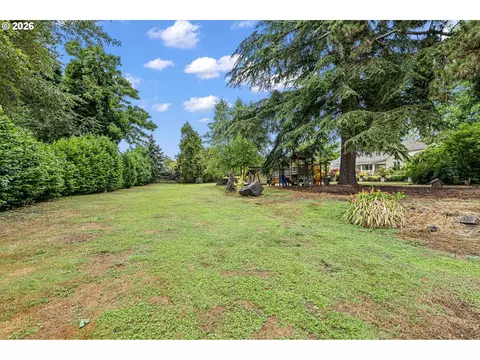 292 S Garden Way, Eugene, OR 97401 photo 36