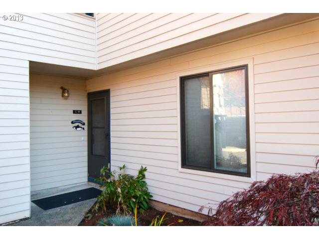 14575 SW Walker Rd #C-19, Beaverton, OR 97006 photo 1