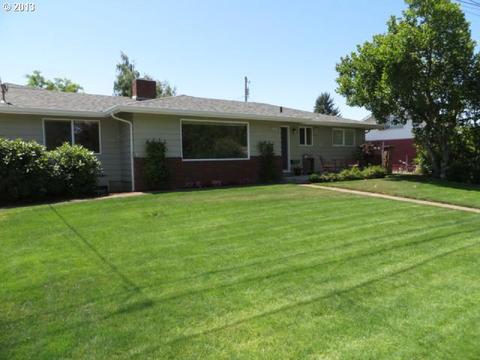 2428 Ranch Dr, Springfield, OR 97477 photo 1