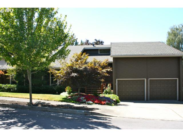 1971 SW Chastain Ave, Gresham, OR 97080 photo 1