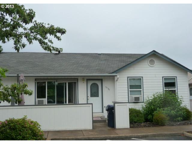 5546 E St, Springfield, OR 97478 photo 1