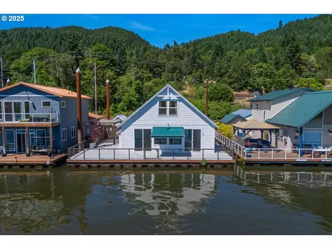23586 NW St Helens Rd #U-24, Portland, OR 97231