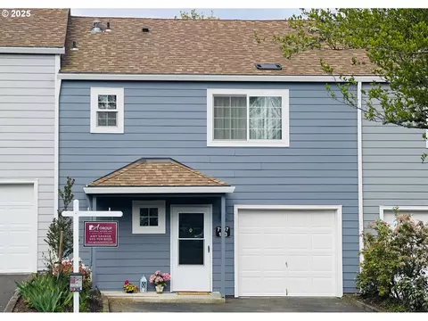 7197 SW Sagert St #103, Tualatin, OR 97062