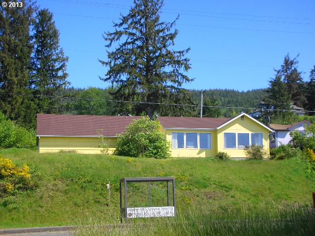 24 First St, Wheeler, OR 97147 photo 1