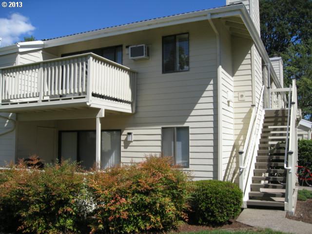 2033 Lake Isle Ter, Eugene, OR 97401 photo 1