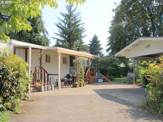 354 Carolyn Dr, Eugene, OR 97404 photo 1