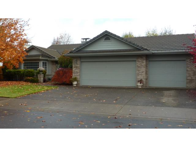 3145 Powder River Dr, Eugene, OR 97408 photo 1