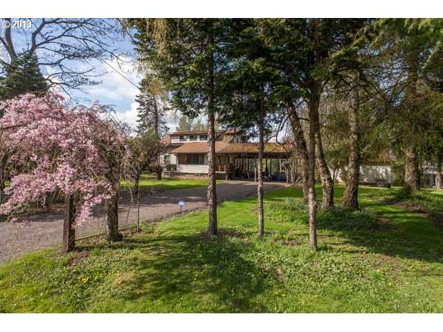 15905 NEilers Rd, Aurora, OR 97002 photo 1