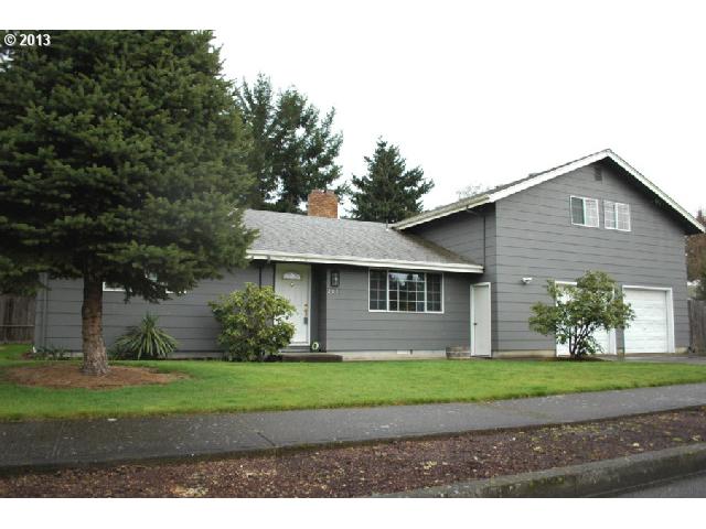 2111 N Danebo Ave, Eugene, OR 97402 photo 1
