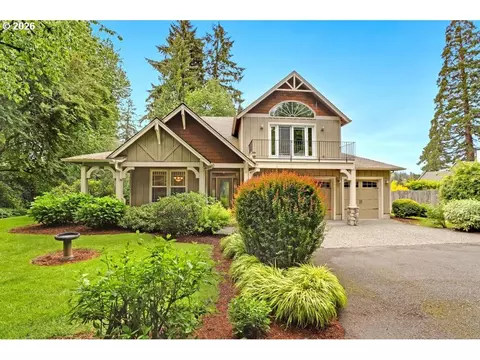 9020 SW 25th Ave, Portland, OR 97219