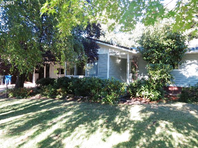 1017 Archie St, Eugene, OR 97402 photo 1