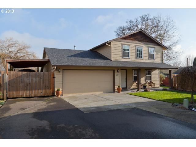 122 E Illinois St, Newberg, OR 97132 photo 1