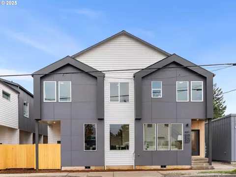 7187 SE Crystal Springs Blvd #11, Portland, OR 97206