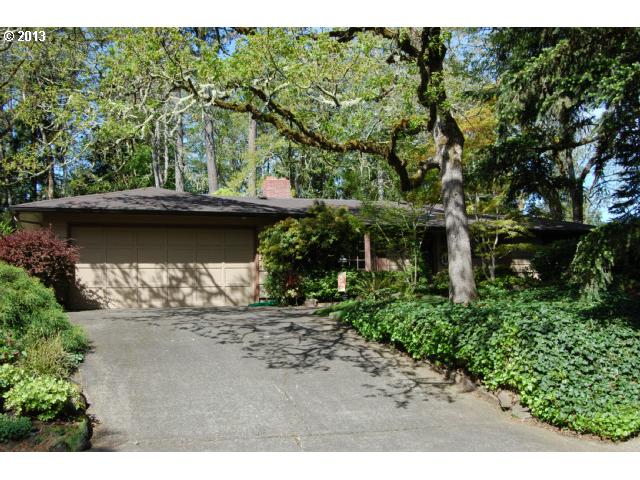 3640 Glen Oak Dr, Eugene, OR 97405 photo 1