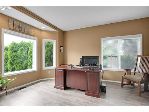 Other - 620 Barbary Ct, Gladstone, OR 97027 photo 1 of 10