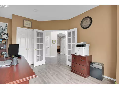 Other - 620 Barbary Ct, Gladstone, OR 97027 photo 2 of 10