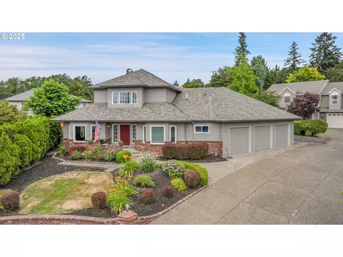 Exterior - 620 Barbary Ct, Gladstone, OR 97027 photo 3 of 10
