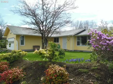 542 Panda Loop, Eugene, OR 97401 photo 1