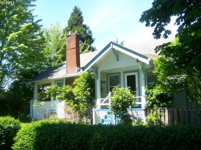 2855 Gilham Rd, Eugene, OR 97408 photo 1