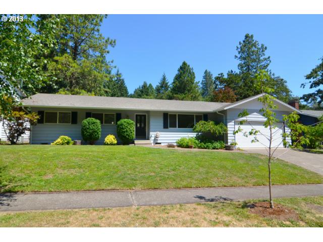 825 E 43rd Ave, Eugene, OR 97405 photo 1