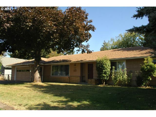 1279 Evergreen Dr, Eugene, OR 97404 photo 1
