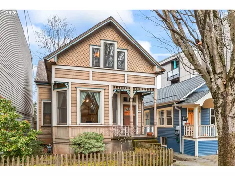 2663 NW Thurman St, Portland, OR 97210