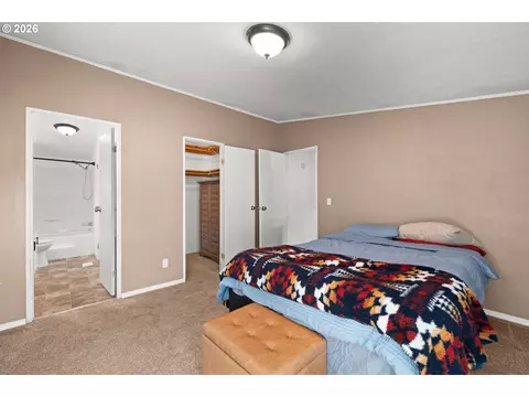 1819 SE Orient Dr #17, Gresham, OR 97080 photo 24