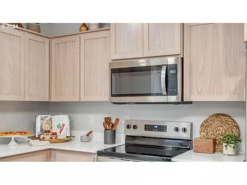 6227 SE 15th St, Gresham, OR 97080 photo 8