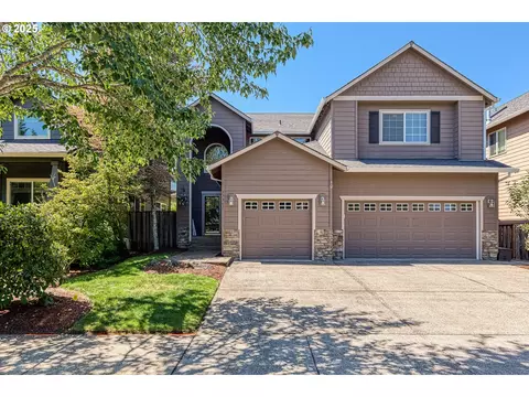 17361 SW Inkster Dr, Sherwood, OR 97140