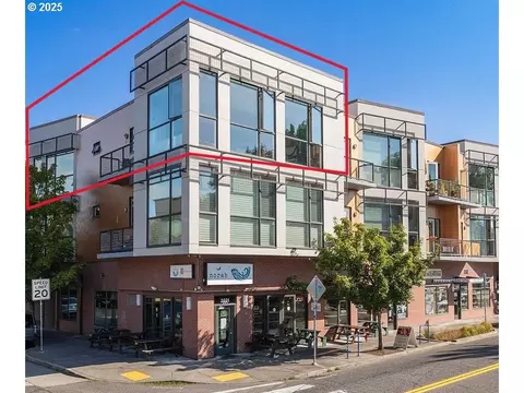 838 SE 38th Ave #307, Portland, OR 97214