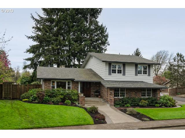4483 Hyacinth St, Eugene, OR 97404 photo 1