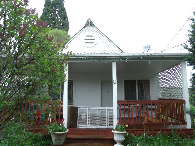 3901 Cross St, Eugene, OR 97402 photo 1
