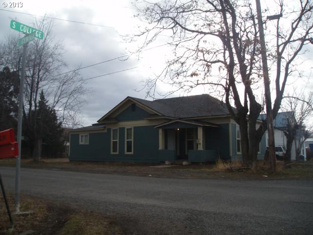 218 E Center St, Union, OR 97883 photo 1