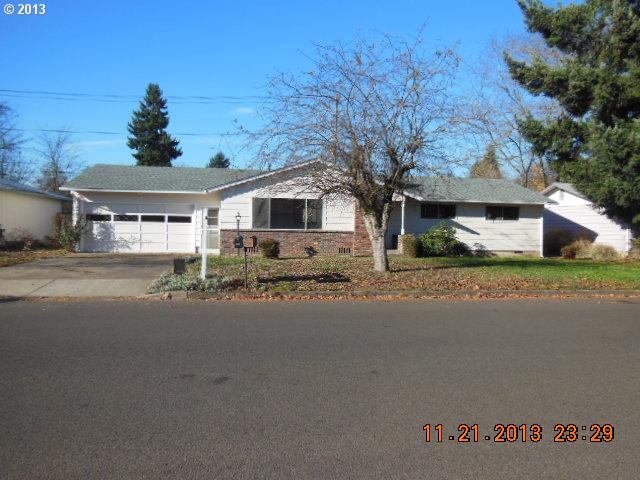 1826 N Park Ave, Eugene, OR 97404 photo 1
