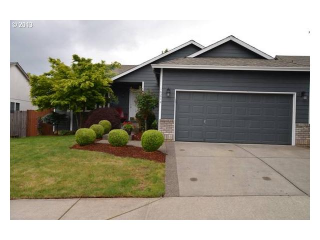 18214 Grey Ave, Sandy, OR 97055 photo 1