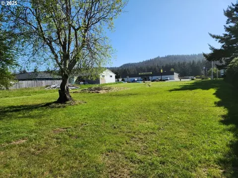 oregon st, Port Orford, OR 97465