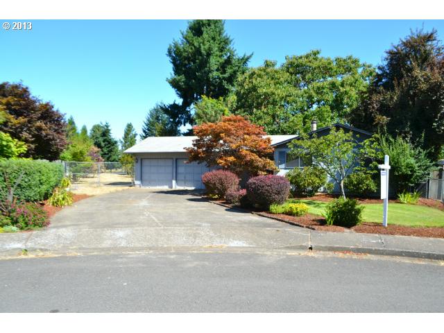 2496 W Irwin Way, Eugene, OR 97402 photo 1