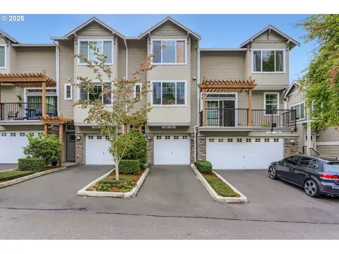 766 NW 118th Ave #103, Portland, OR 97229