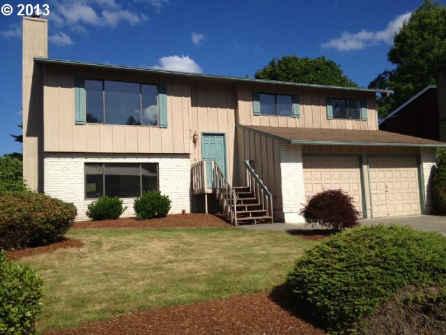 876 SW Mawrcrest Dr, Gresham, OR 97080 photo 1